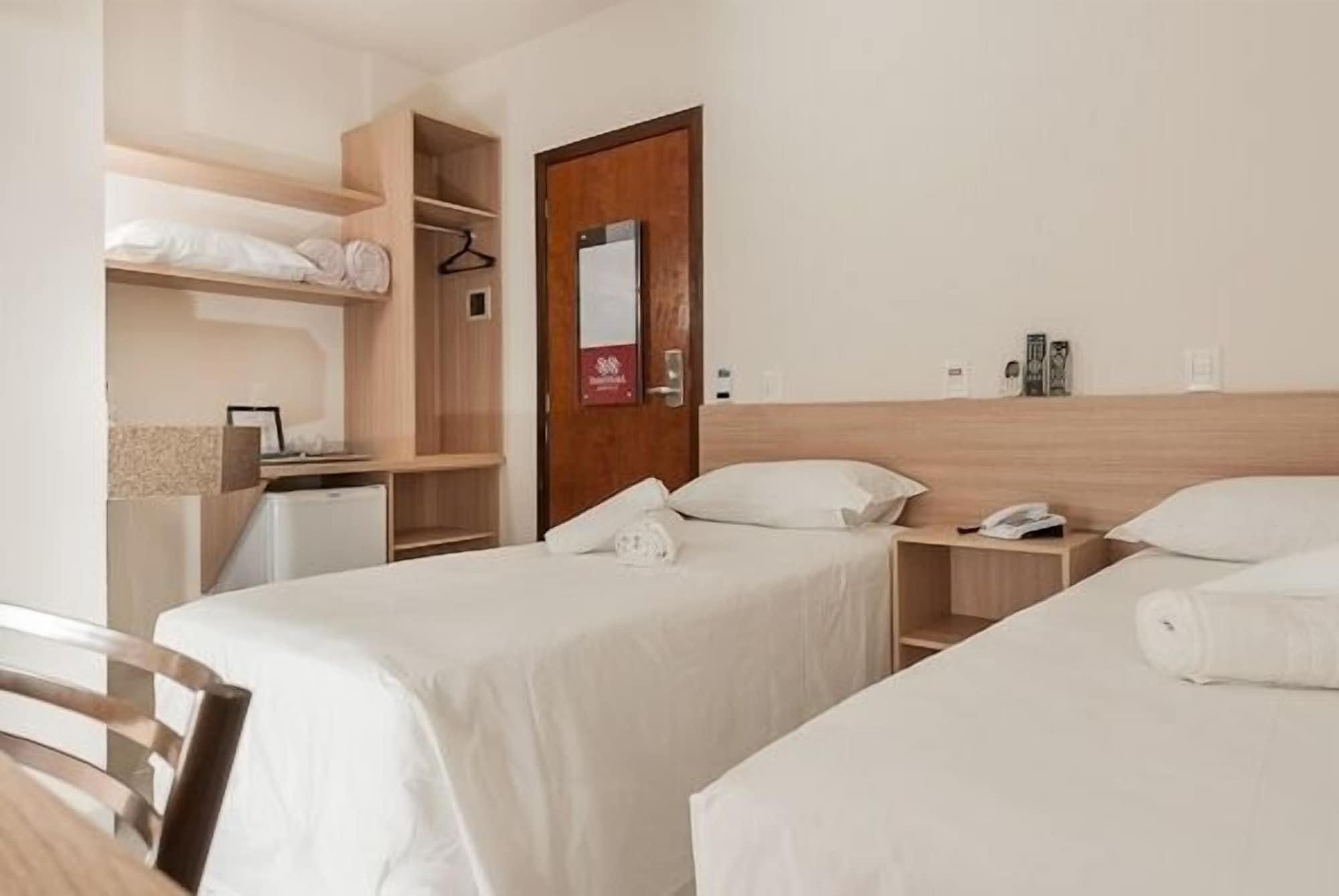 Hotel Dois H ジョインヴィレ エクステリア 写真